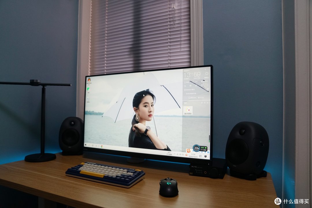 有钱人的快乐无法想象！赫曼米勒子品牌CBS Ollin显示器支架上手分享
