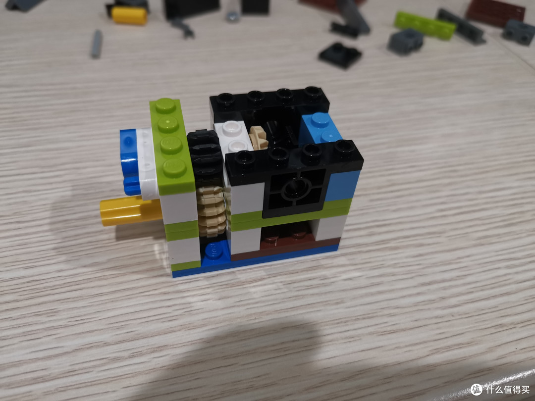 LEGO 76139 史上最帅蝙蝠侠战车 1989 Batmobile 评测 图多杀猫