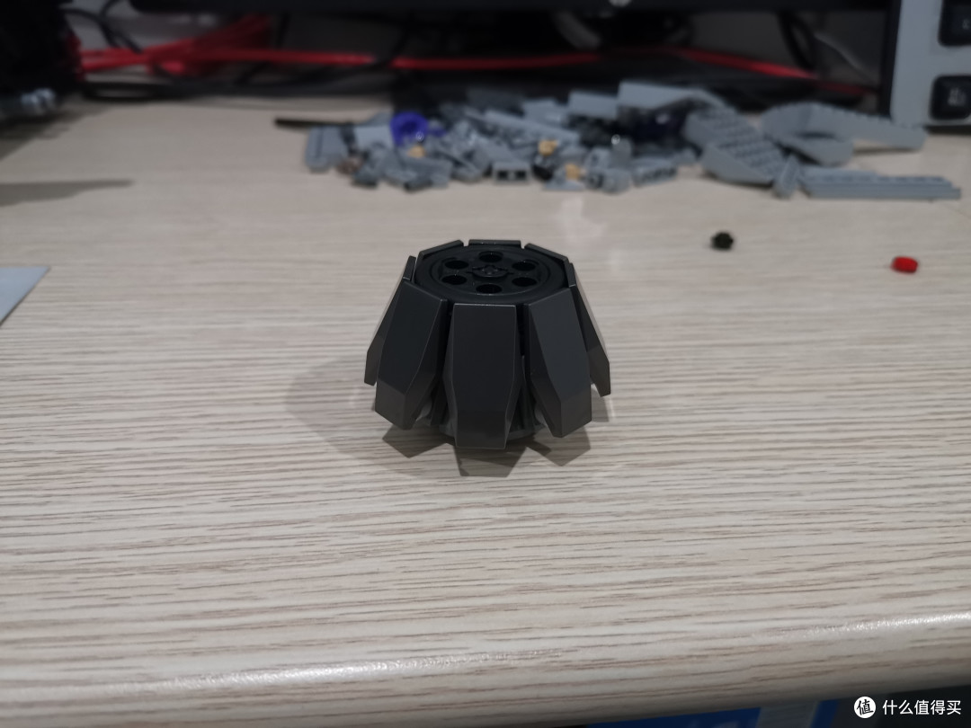 LEGO 76139 史上最帅蝙蝠侠战车 1989 Batmobile 评测 图多杀猫
