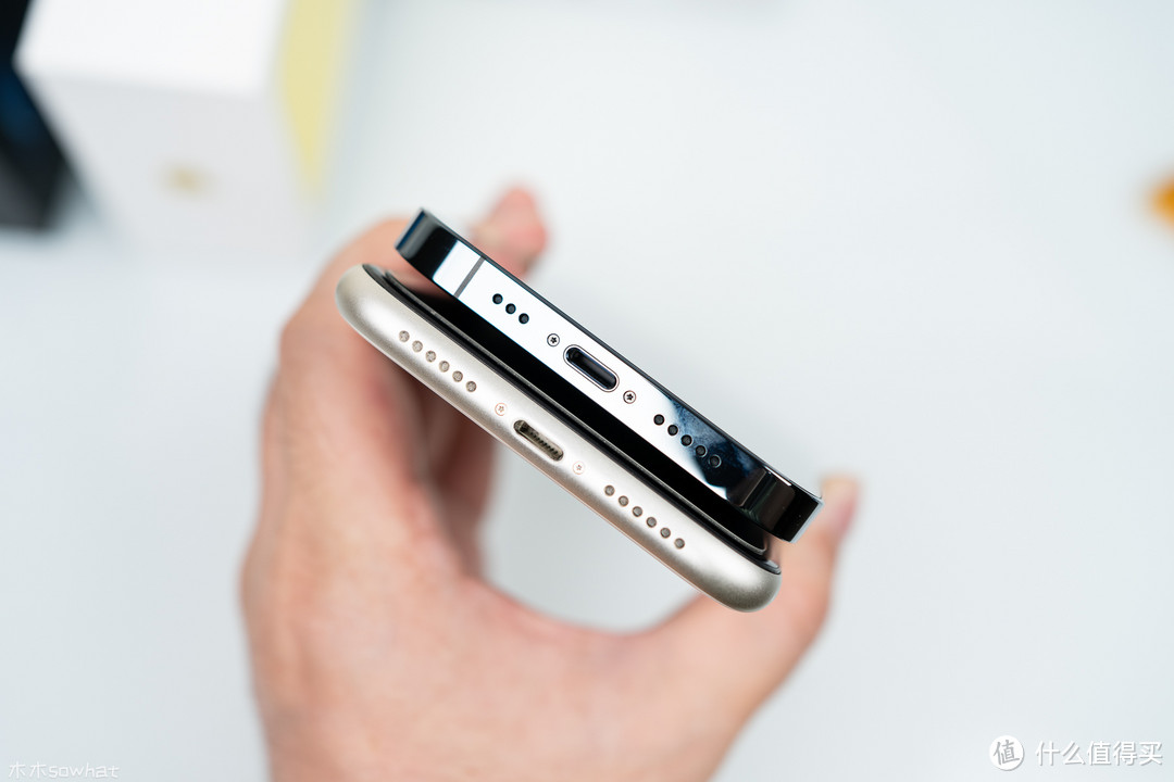 iPhone 12 Pro快速上手、配件推荐及与iPhone 11拍照对比