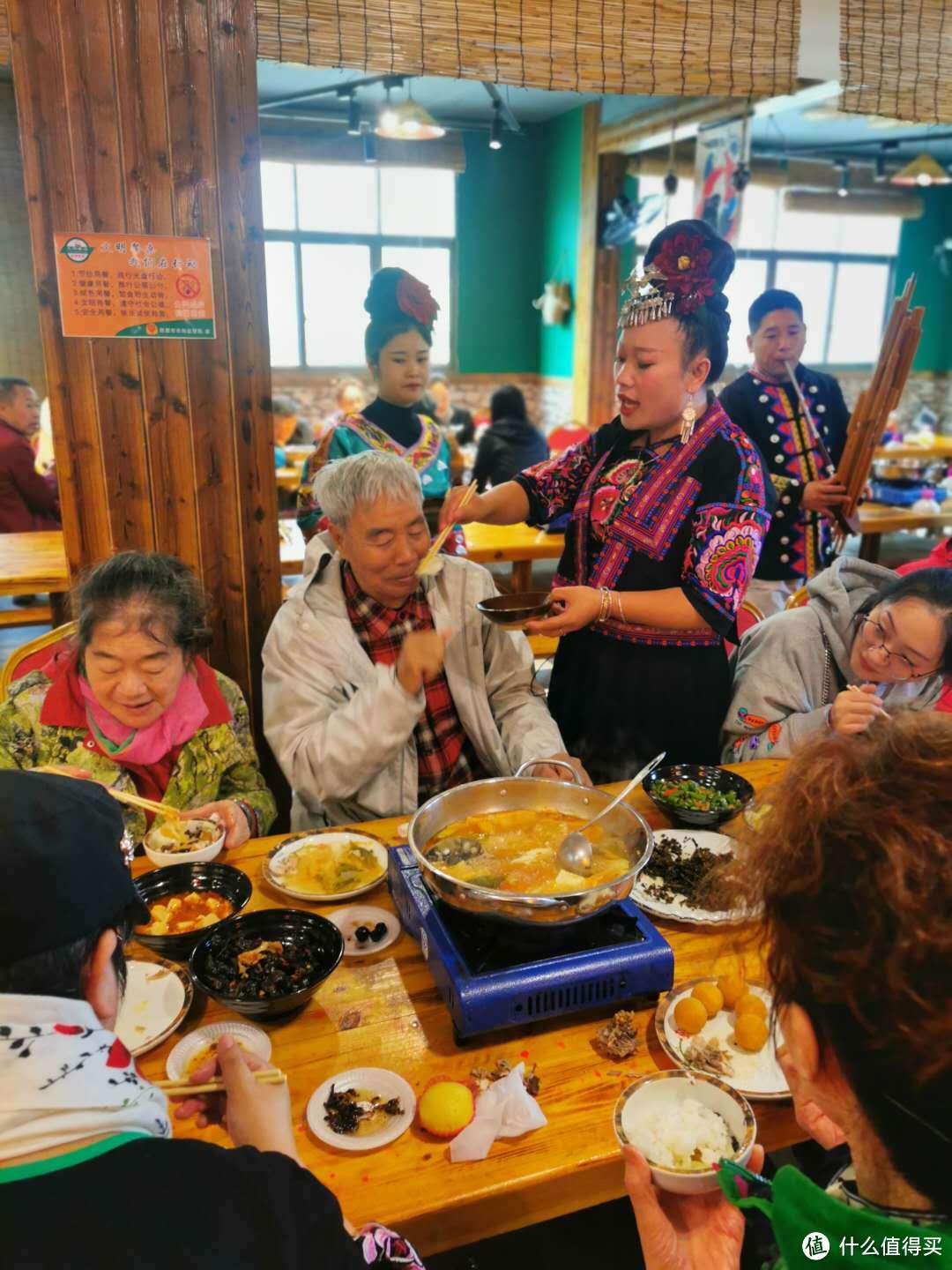 爱在瀑布尽头，情系山城脚下——贵州、重庆热门景点打卡