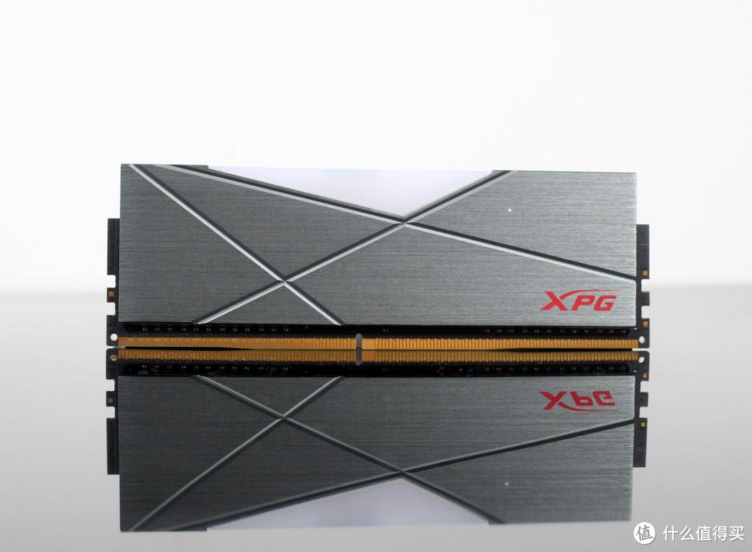 XPG龙耀D50 3600重装铠甲内存评测:玩灯玩超频它在行