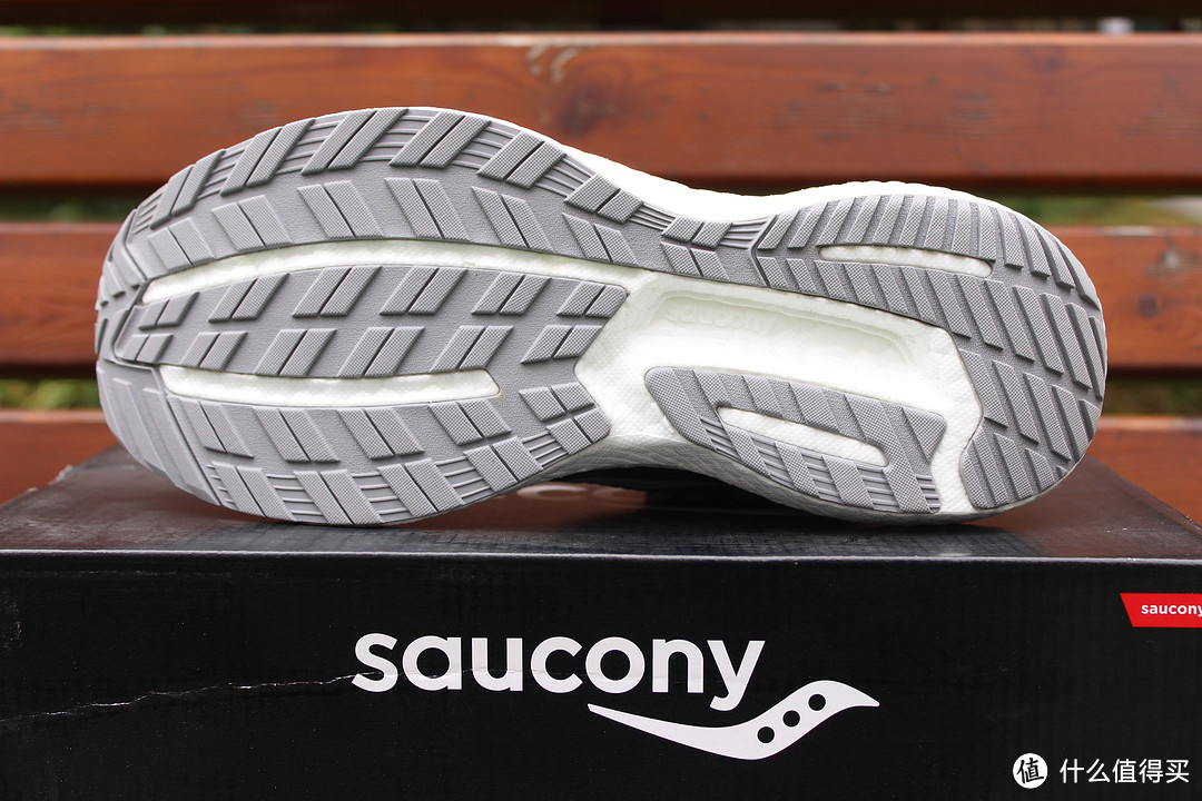Running man的必备利器——Saucony索康尼TRIUMPH胜利18开箱、实战及真人秀