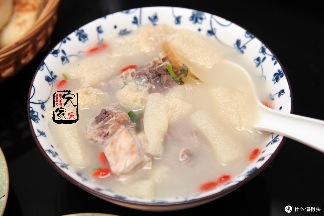 老公朋友来吃饭，我做了一桌，他扭头发朋友圈：没一个对胃口的