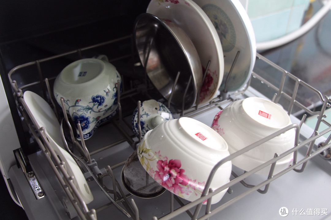 用过都说后悔买迟了的智能家电，云米台面式洗碗机上手体验