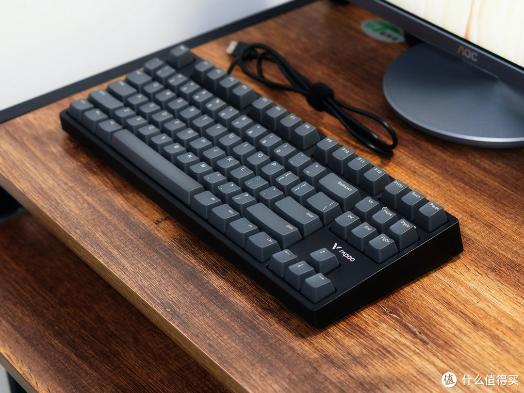 雷柏V860-87游戏机械键盘拥有原厂手感还能节省空间
