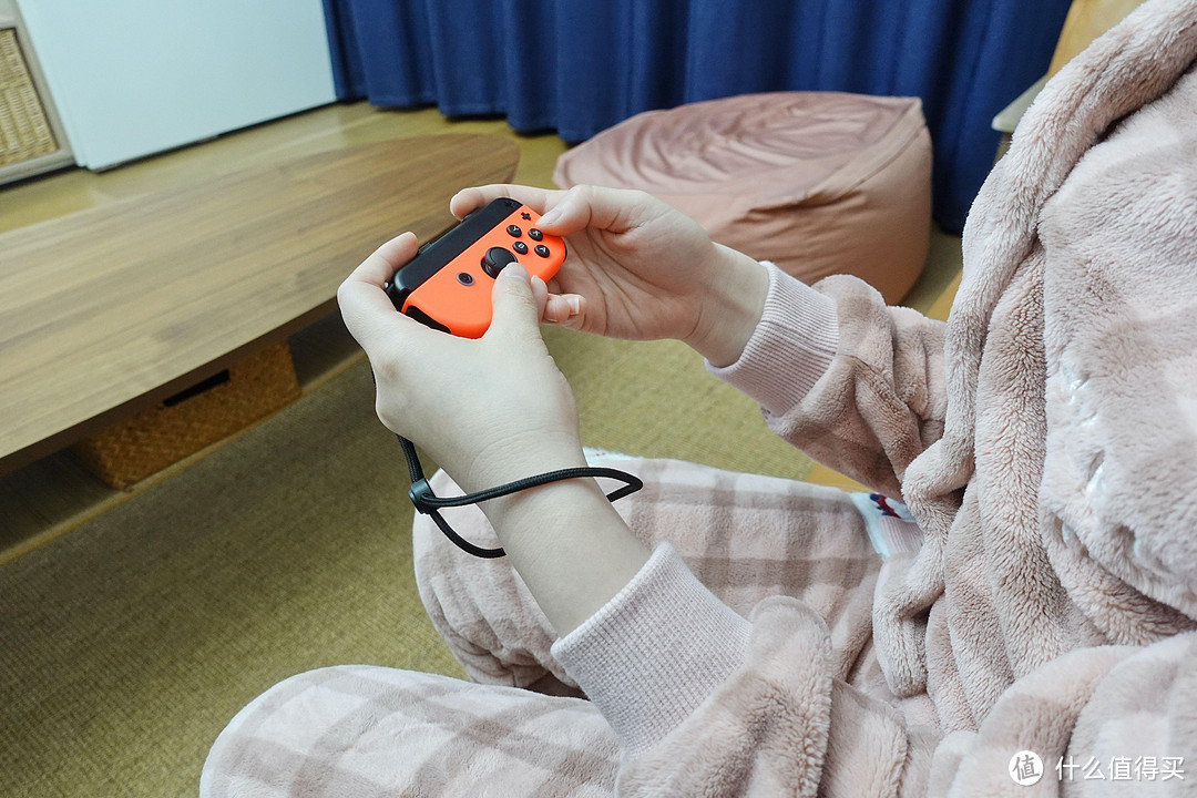 原来Nintendo Switch的乐趣，是和女朋友，家人一起玩~
