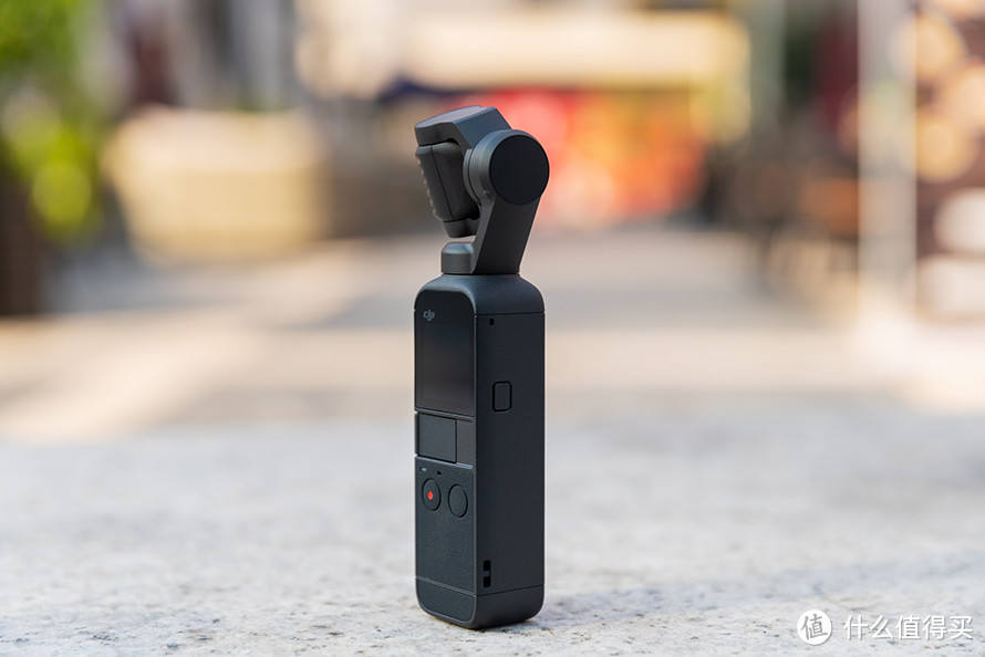 大疆DJI Pocket 2评测：高性能与多配件打造短视频拍摄神器