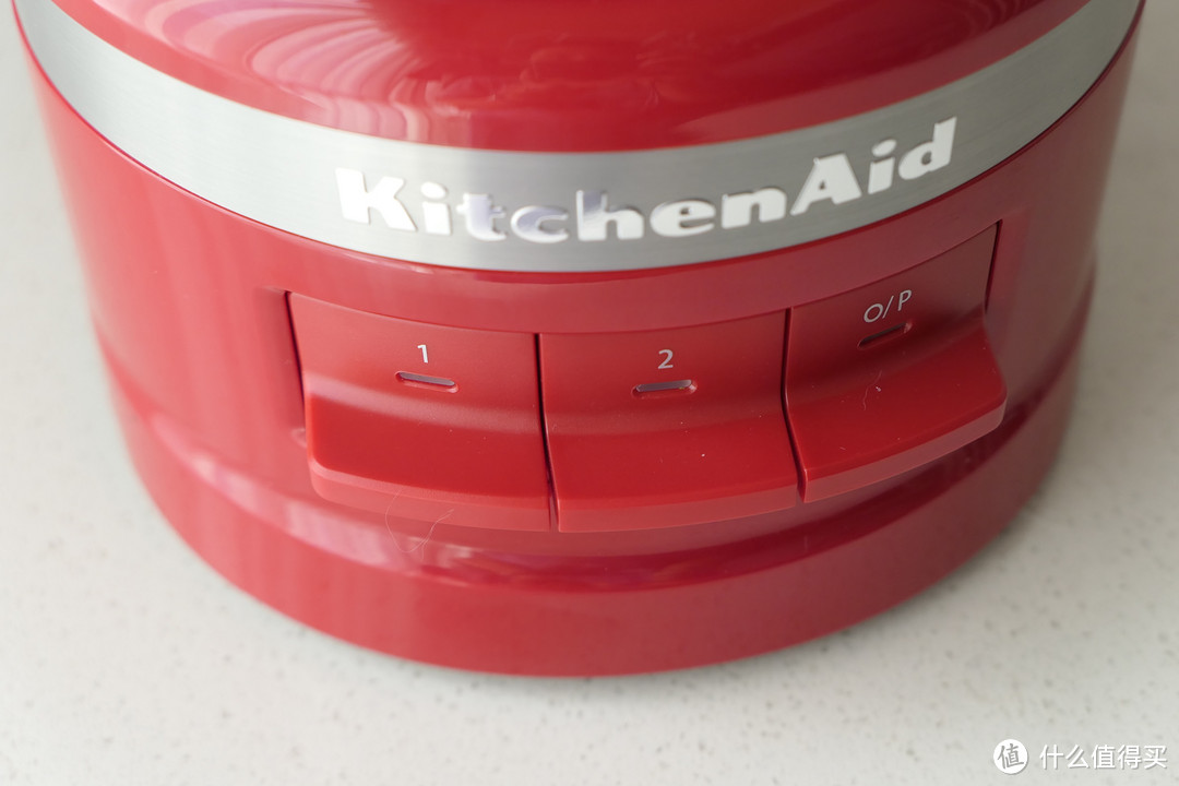 厨房里的颜值担当：有颜有料的KitchenAid料理机，让下厨更简单