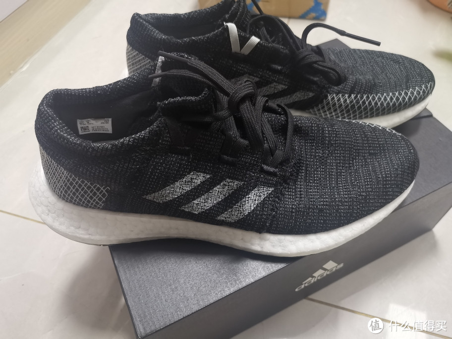 〔不买最对，只买最值〕PureBOOST GO 跑步鞋