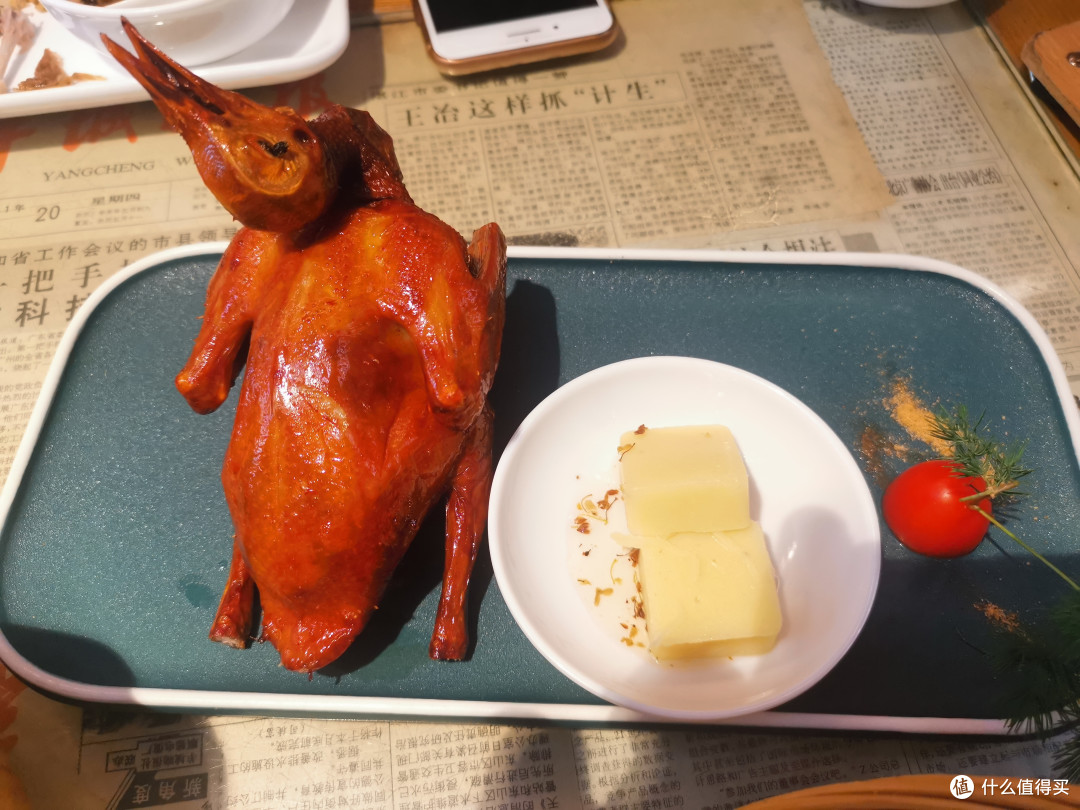 广州这家每天需要排队,非常火爆的网红食乳鸽专门店—大鸽饭