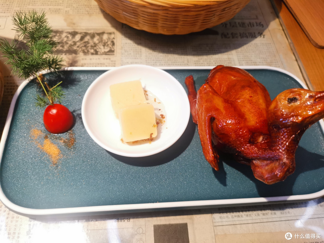 广州这家每天需要排队,非常火爆的网红食乳鸽专门店—大鸽饭