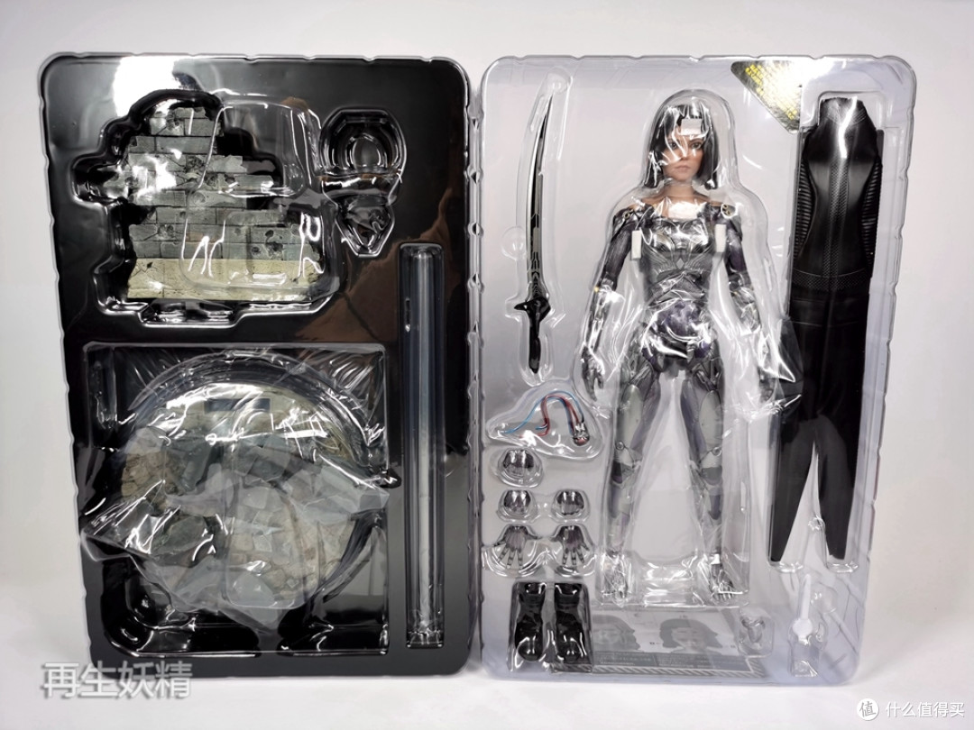 Hottoys 战斗天使 阿丽塔 1:6 人偶 开箱 把娃