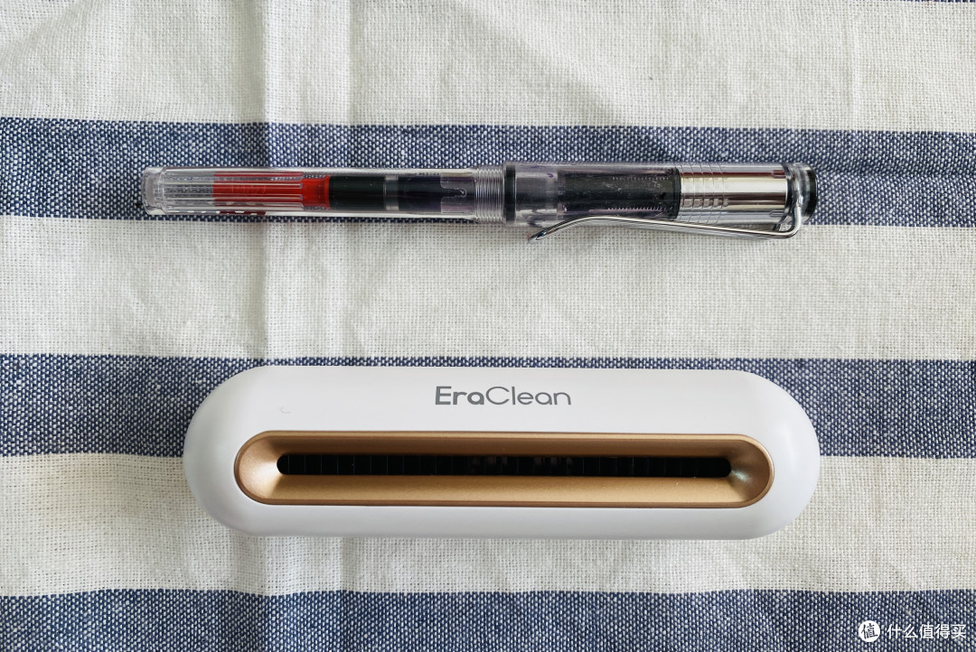 从今天起,与冰箱异味誓不两立——EraClean 冰箱净味消毒器评测