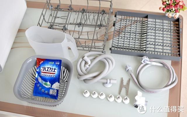 云米免安装台面洗碗机Sugar A1：一键洗碗，四口必备