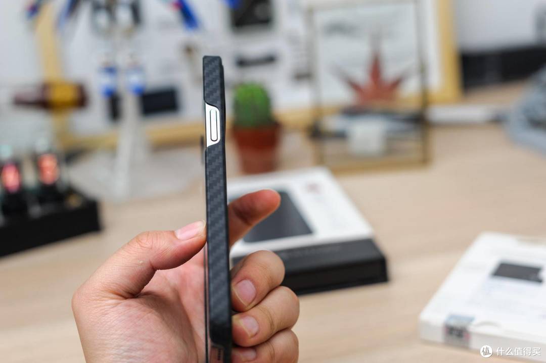iPhone 12深度体验,无线磁吸才是关键!附价值9299元的配件推荐