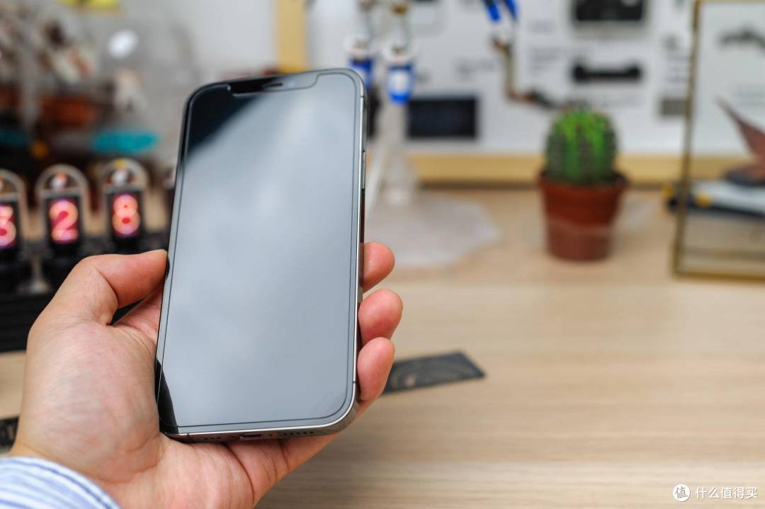 iPhone 12深度体验,无线磁吸才是关键!附价值9299元的配件推荐