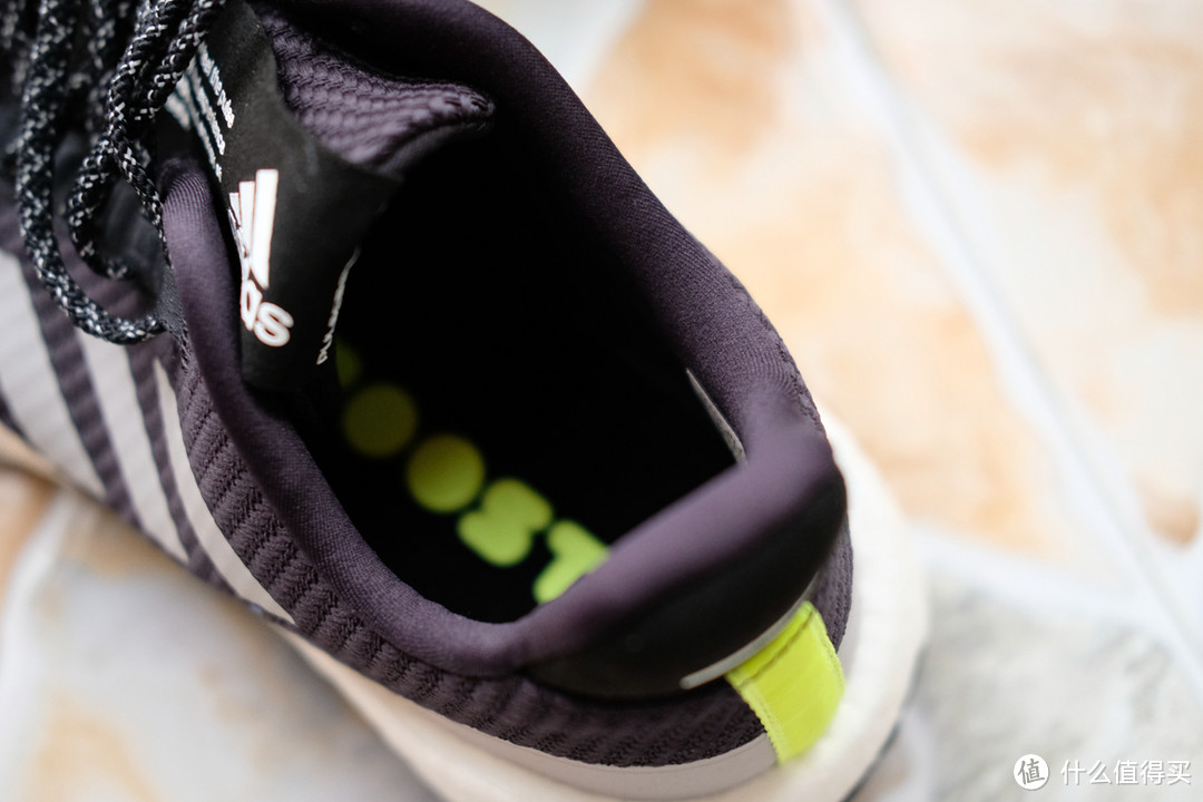 adidas阿迪达斯 PulseBOOST HD WNTR m跑鞋 开箱体验