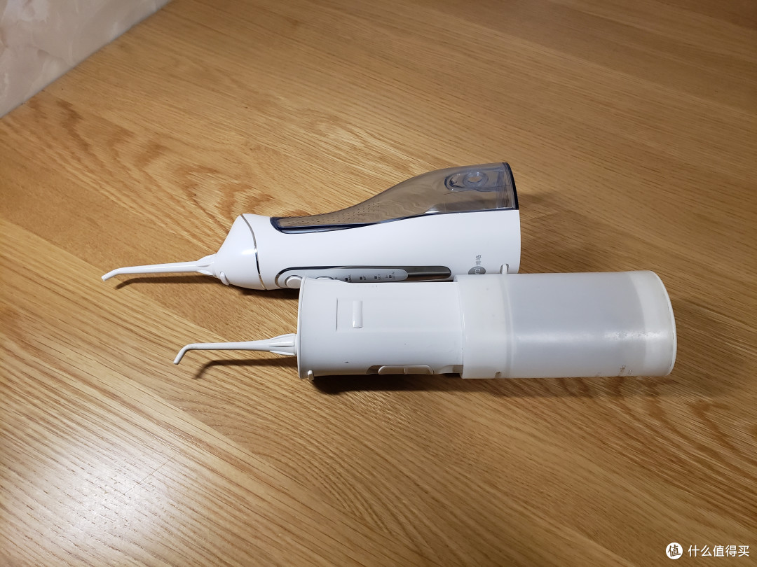 博皓5025冲牙器开箱小记,说说为什么冲牙器必须人手一件的神器