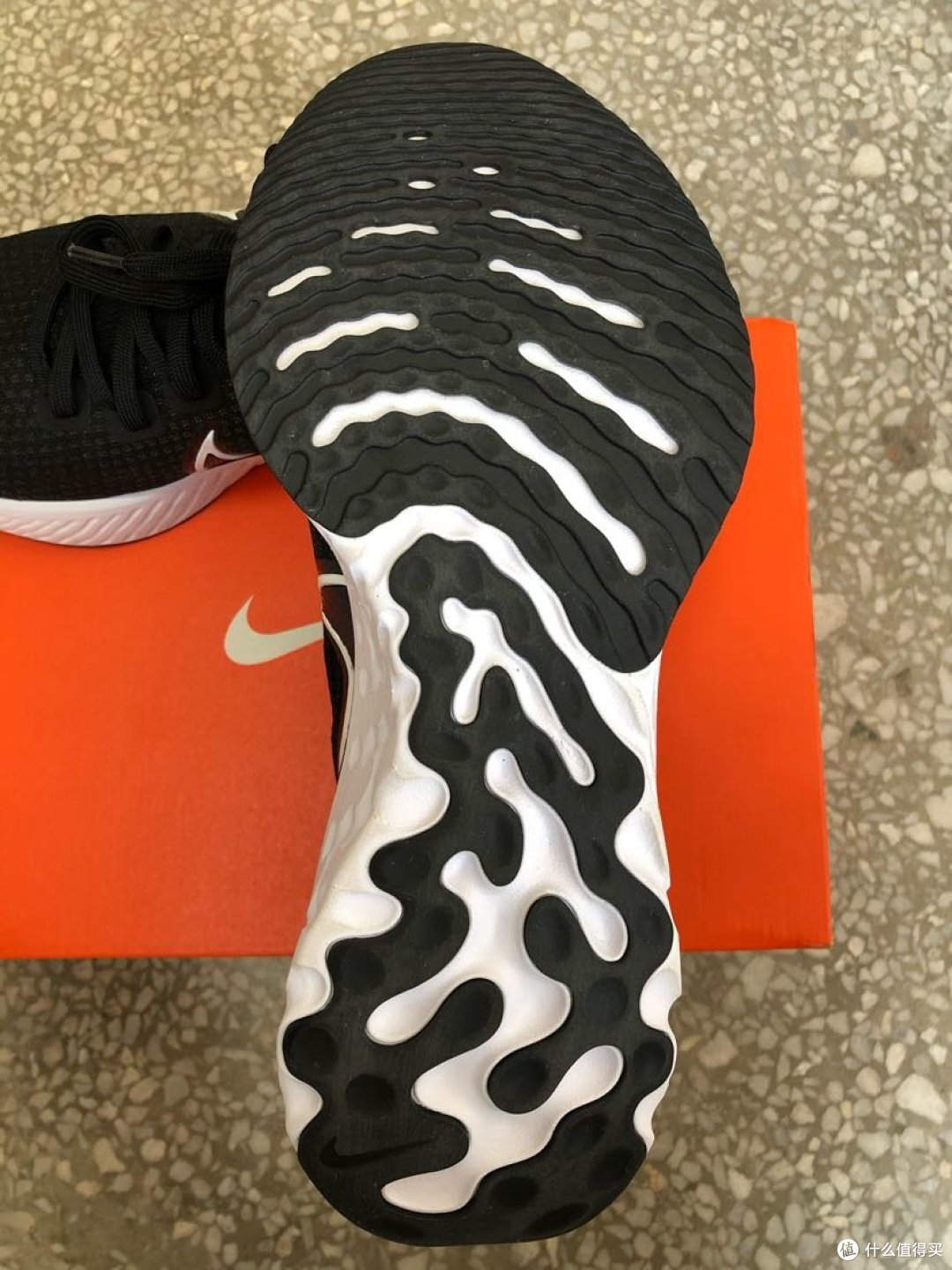 *级缓震,旗舰支撑,Nike React Infinity FK 心得
