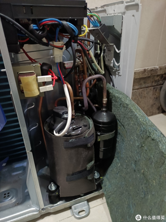 拆解一台京东热销的扬子kfr35gwv3951fa1变频空调