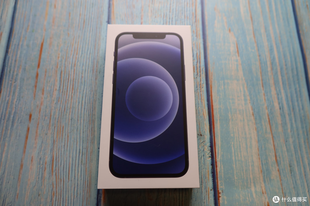 给媳妇换iPhone12体验与配件体验分享