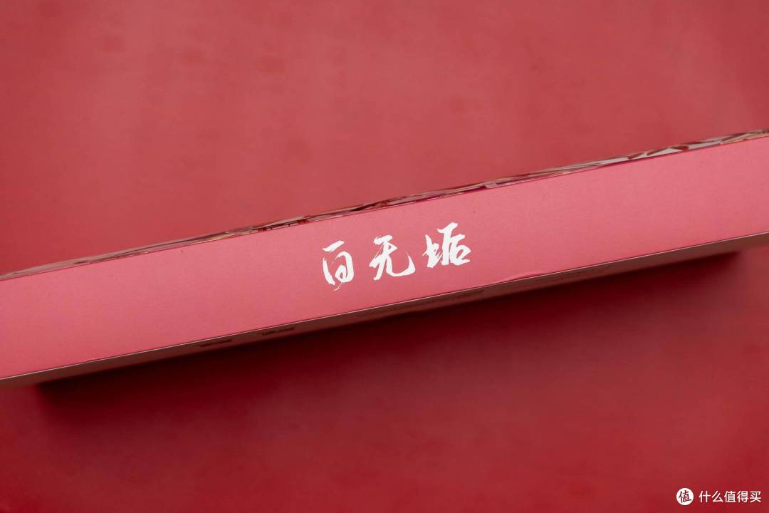 如果问女生推荐什么键盘?我觉得可以考虑ikbc新出的白无垢 樱