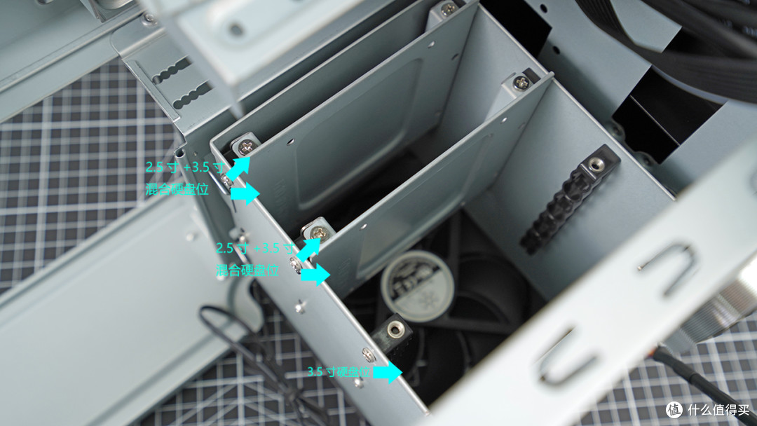 卧式3A ITX主机装机:RTX3070+10个硬盘位,兼顾高性能与大存储