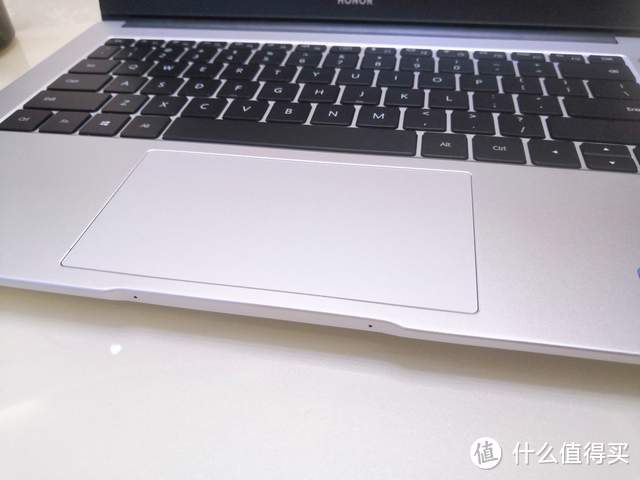 轻薄办公利器:荣耀MagicBook 14锐龙版上手体验