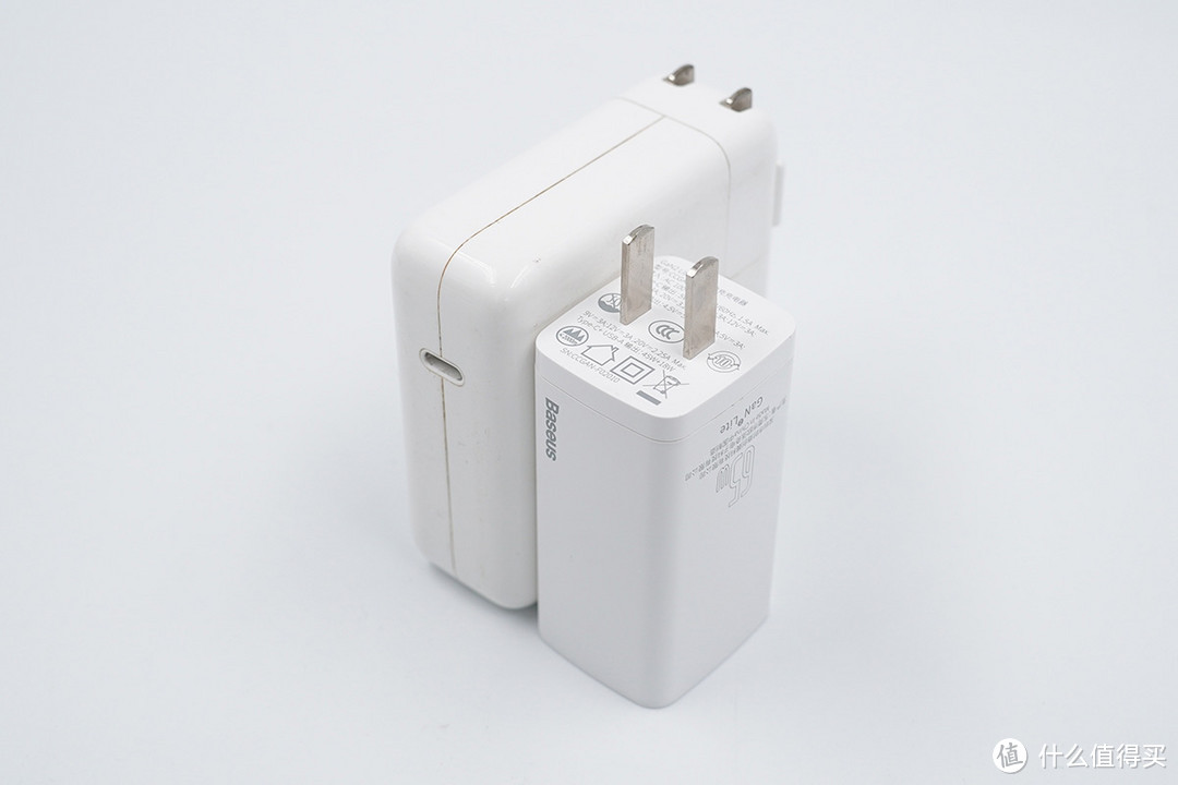 大众之选:倍思65W氮化镓GaN2 Lite充电器评测(1A1C)