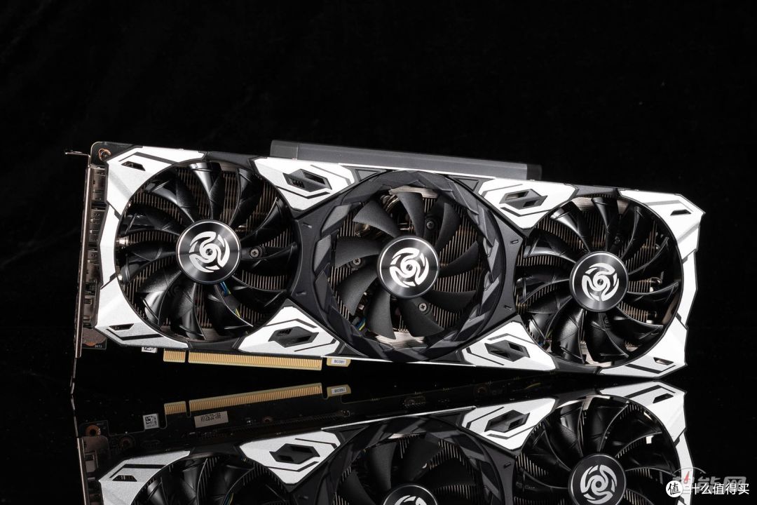索泰RTX 3080天启OC显卡评测:配置均衡、散热中上、充满年轻气息的次旗舰卡
