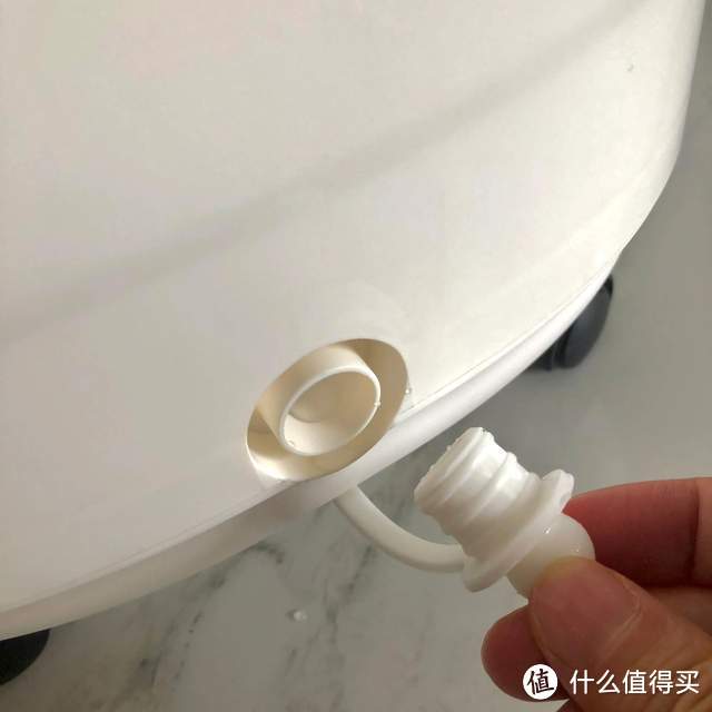 在家泡脚享受红光理疗！按摩+除菌+水浴，这款网易智造足浴盆全都满足了