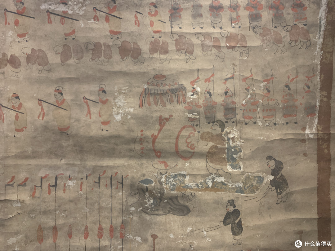 莫名的想起小新的画风,这个是墓室壁画