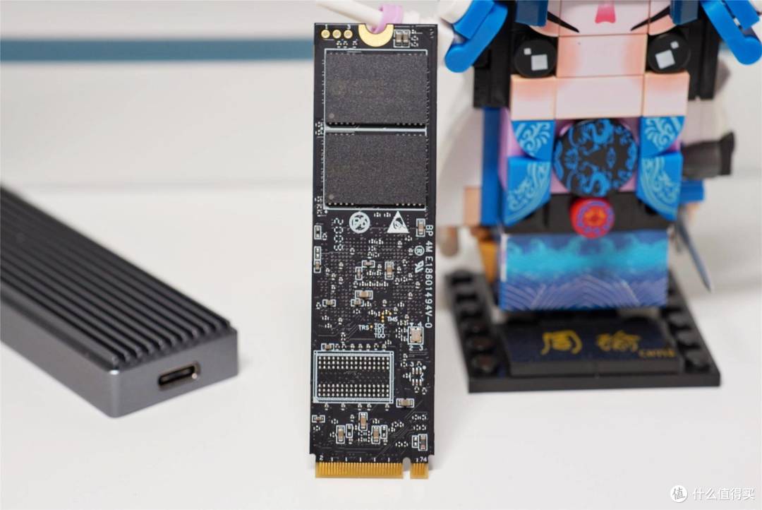 全国芯,GLOWAY 光威奕Pro M.2 SSD使用体验