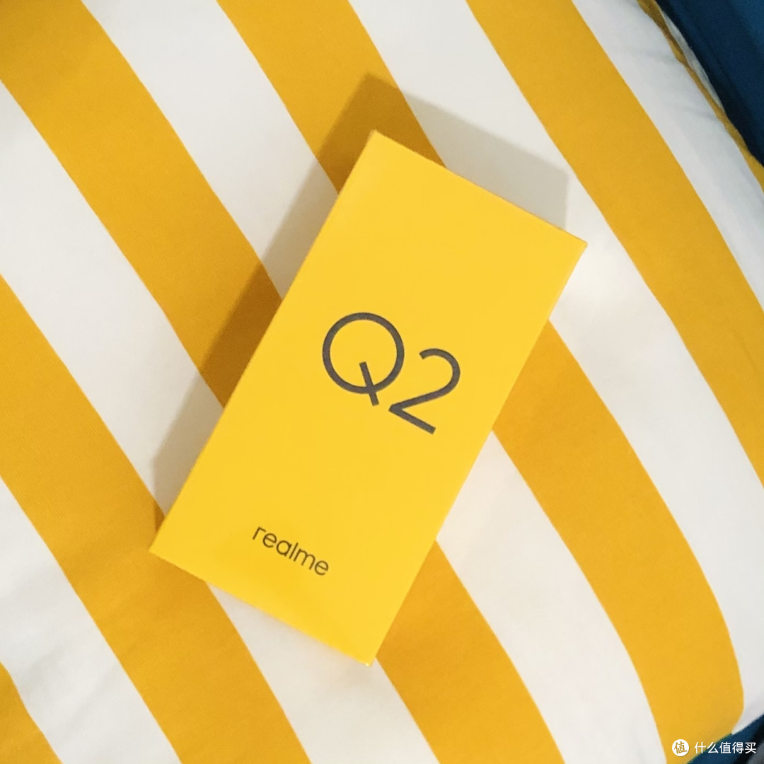 大热千元机 Realme Q2，跑起《原神》有多拉胯？
