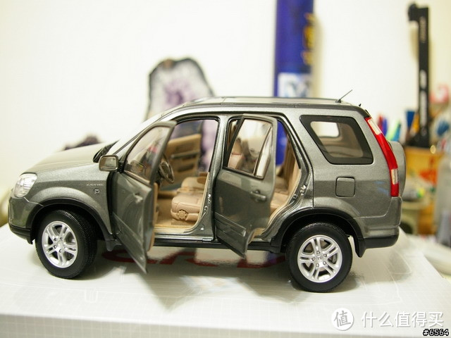 【我的收藏之 新国货 HONDA-CRV 一代经典1:18】-“生活再苦我-也要活的精彩”