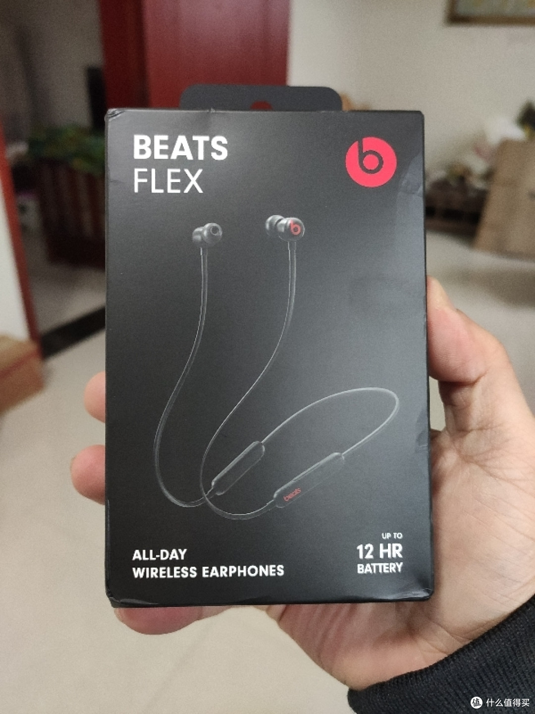 耳机听音 篇八:入手了新款的beats flex蓝牙耳机,实话说小落差