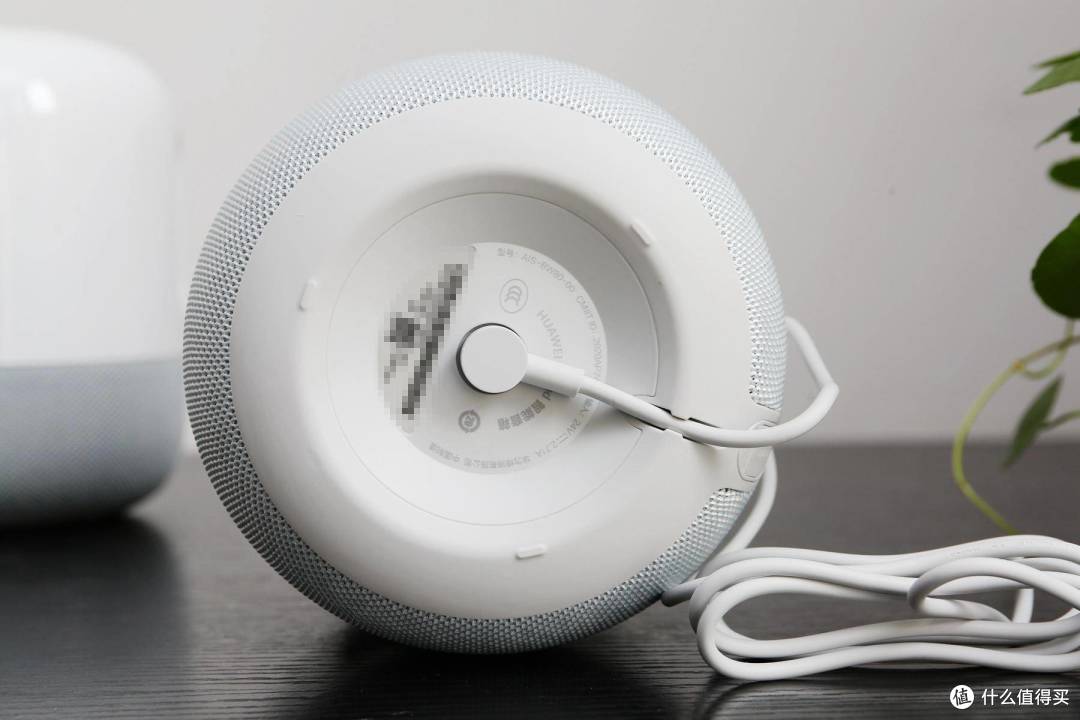 999元，比上一代足足便宜一千块，华为SOUND值不值得买？