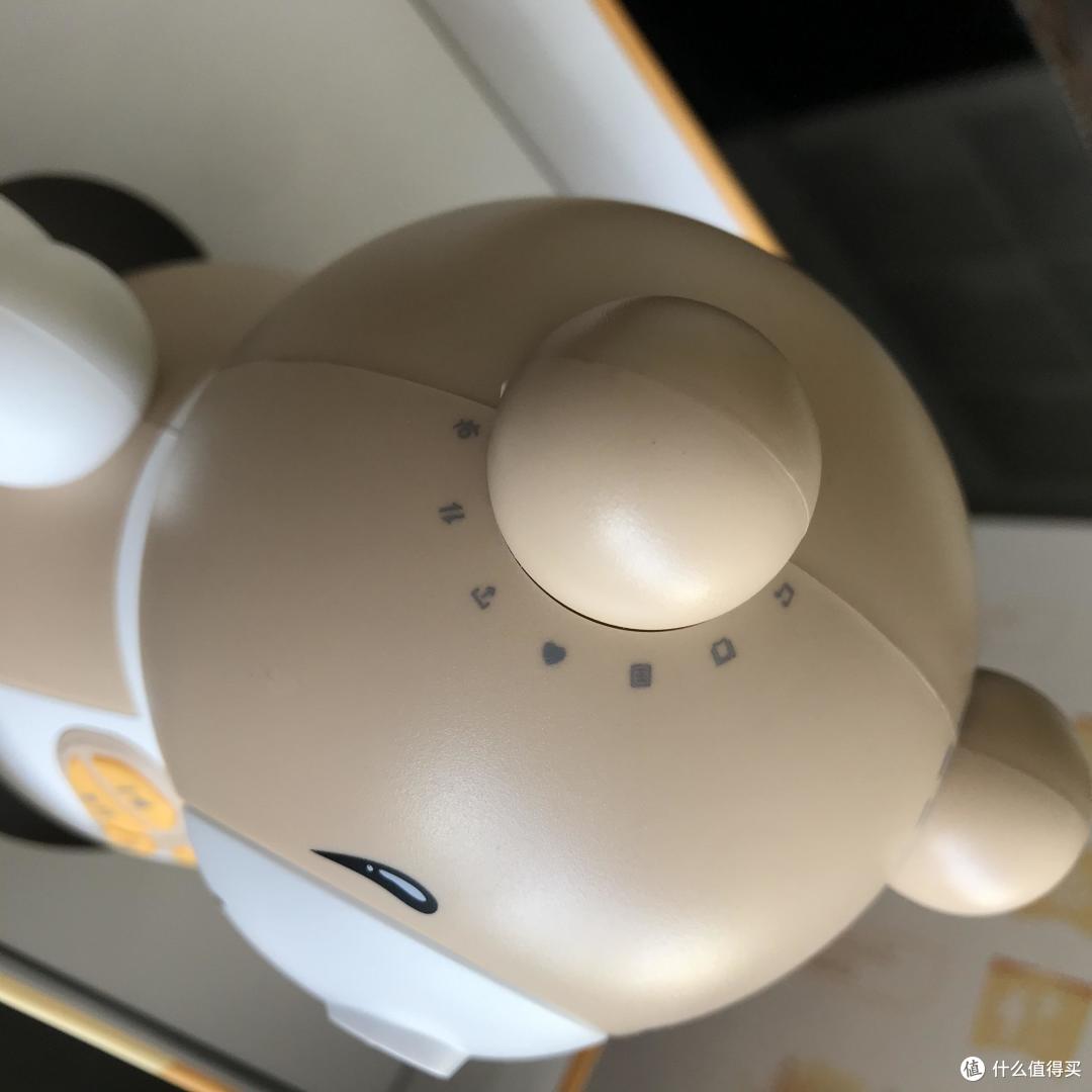 儿童智能机器人——带你看体面实用又拿得出手的送礼好物,萤宝陪护机器人开箱