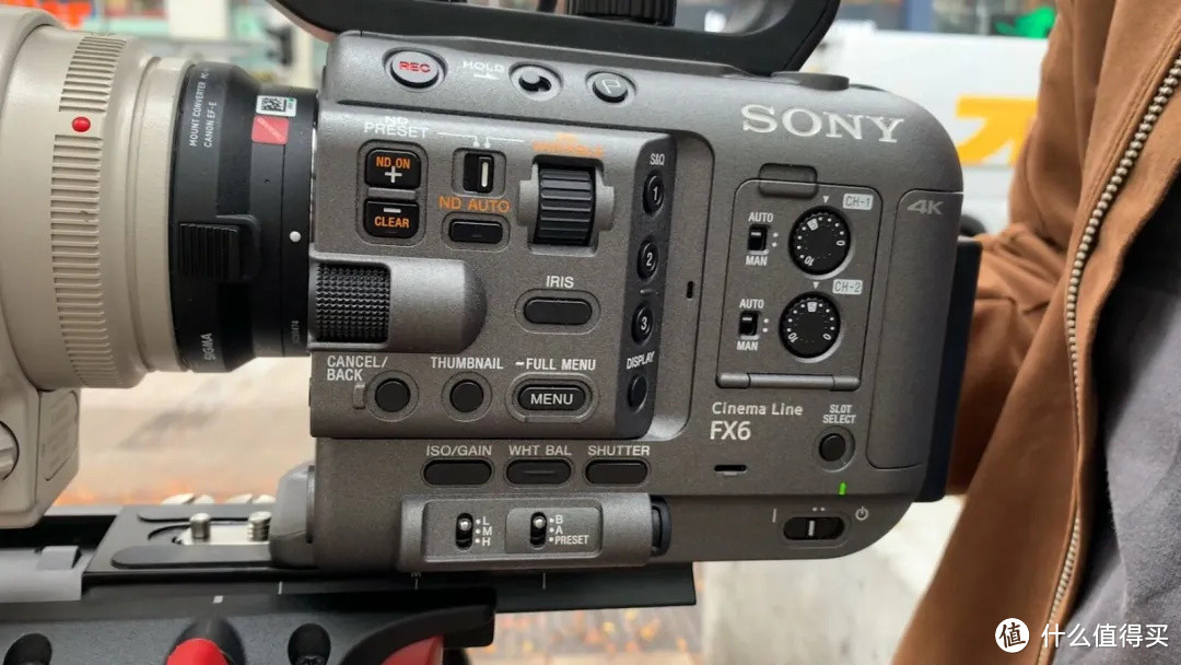 索尼FX9全画幅摄影机上手体验！牙膏挤爆了