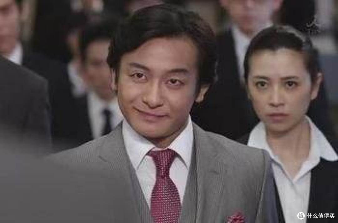 金融厅黑崎