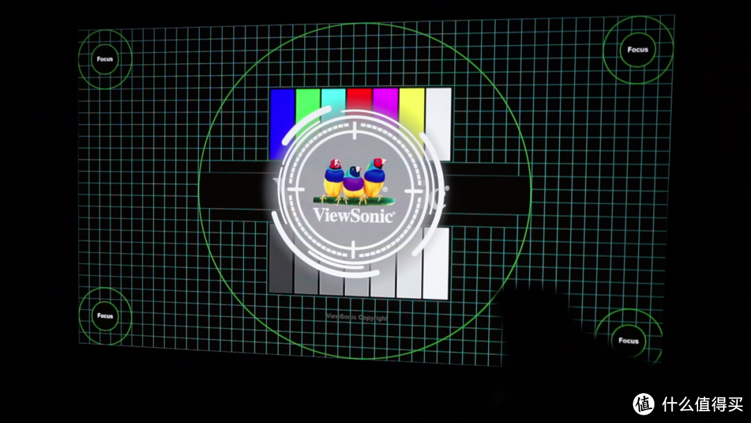 (发烧屋)优派TX500k深度评测-终于有了一款中高端的4K短焦投影
