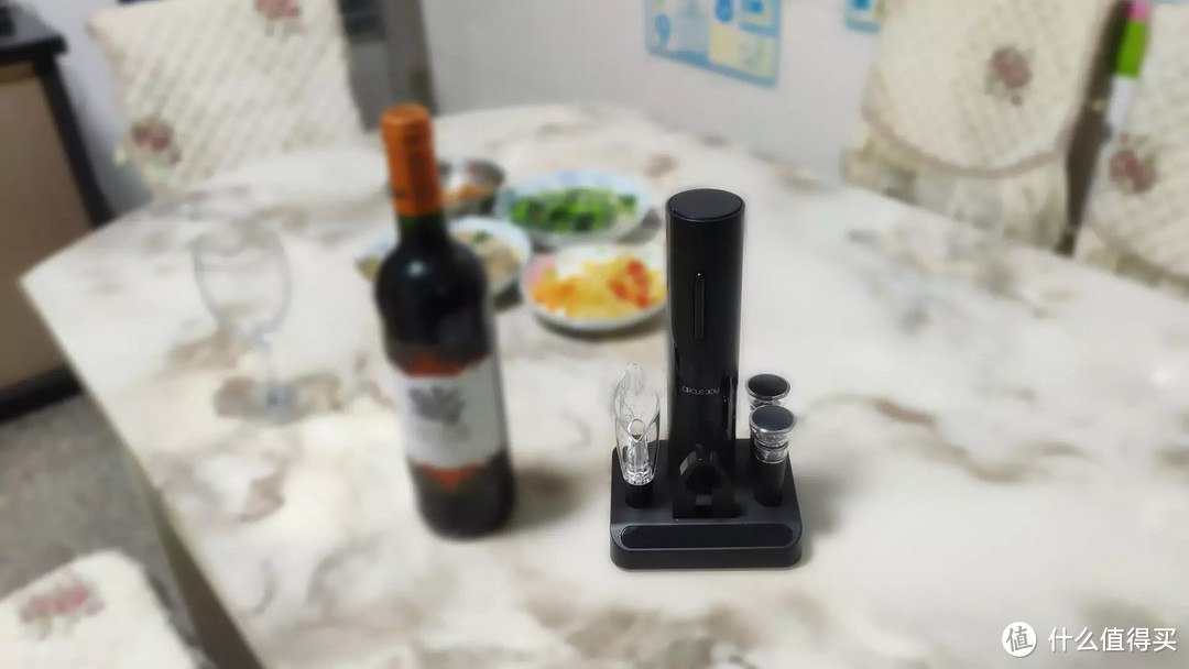 圆乐黑武士电动红酒开瓶器酒具套装，你值得入手！