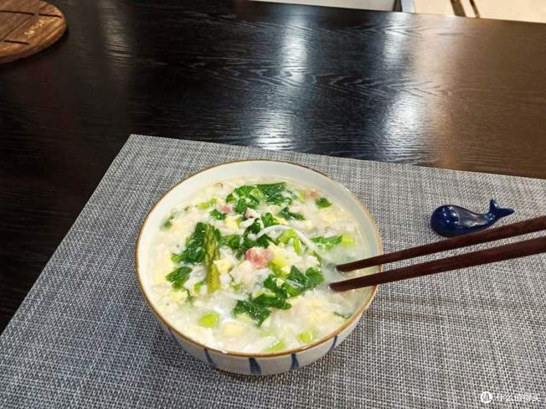 中老年人晚餐一定要吃它,好吃易消化,做法贼简单,味道鲜掉毛