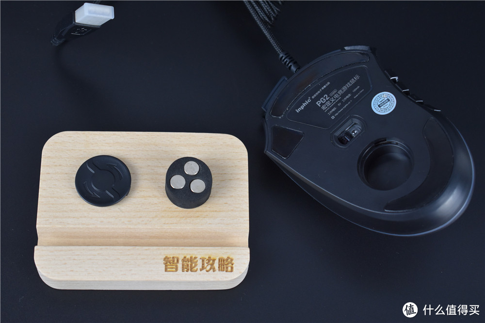 有12颗自定义按键的电竞鼠标会更好用吗?