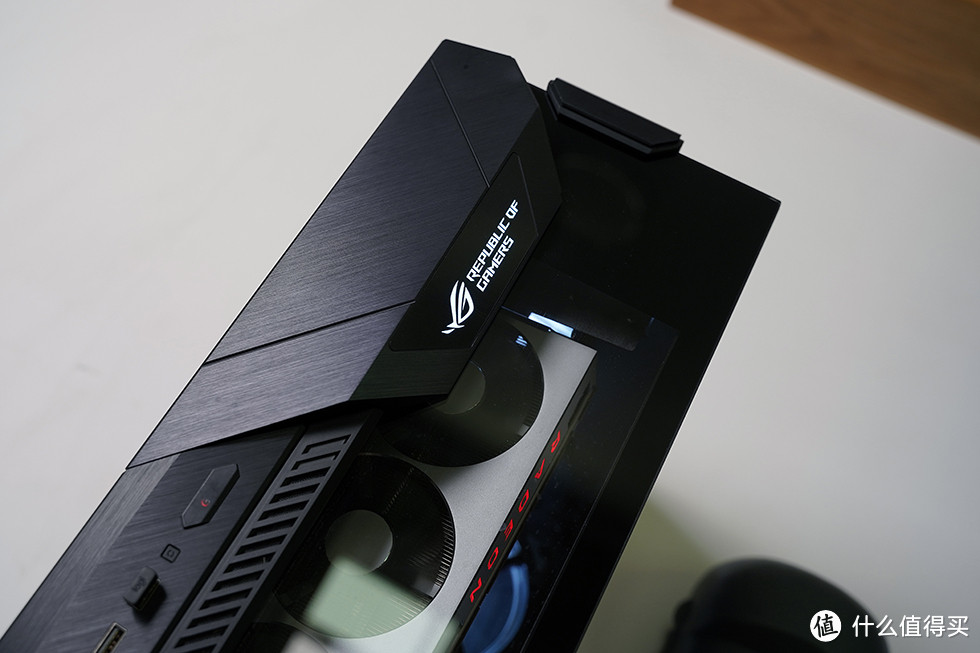 ROG Z11降级升级散热，ROG飞龙240一体式水冷开箱体验