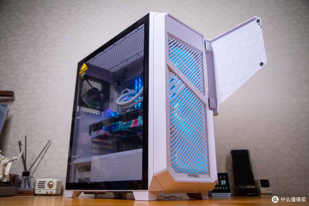10600KF+3060Ti爽玩赛博朋克2077？白色吹雪主机搭建分享