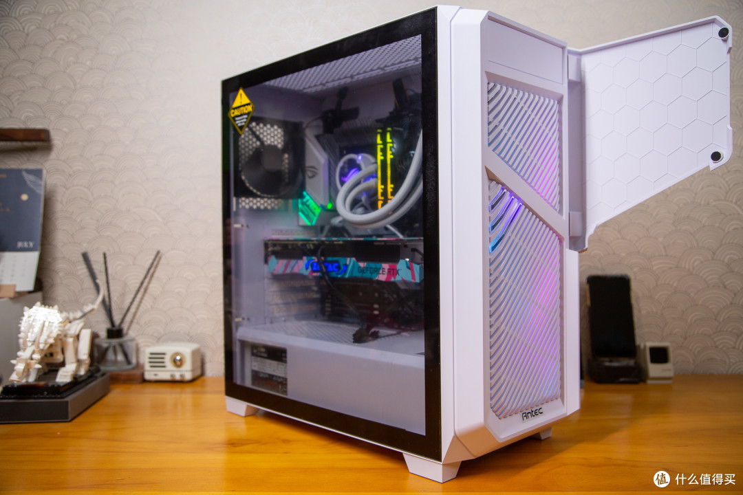 10600KF+3060Ti爽玩赛博朋克2077？白色吹雪主机搭建分享