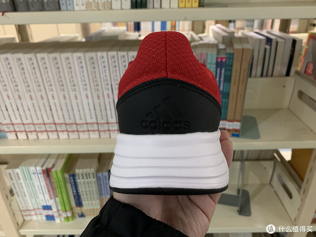 图书馆猿のadidas 阿迪达斯 GALAXY 5 FW5703 男女跑步运动鞋 简单晒