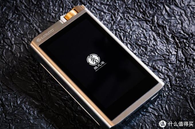 焕开箱丨科技以换壳为本乐图新品播放器钛菊开箱简评